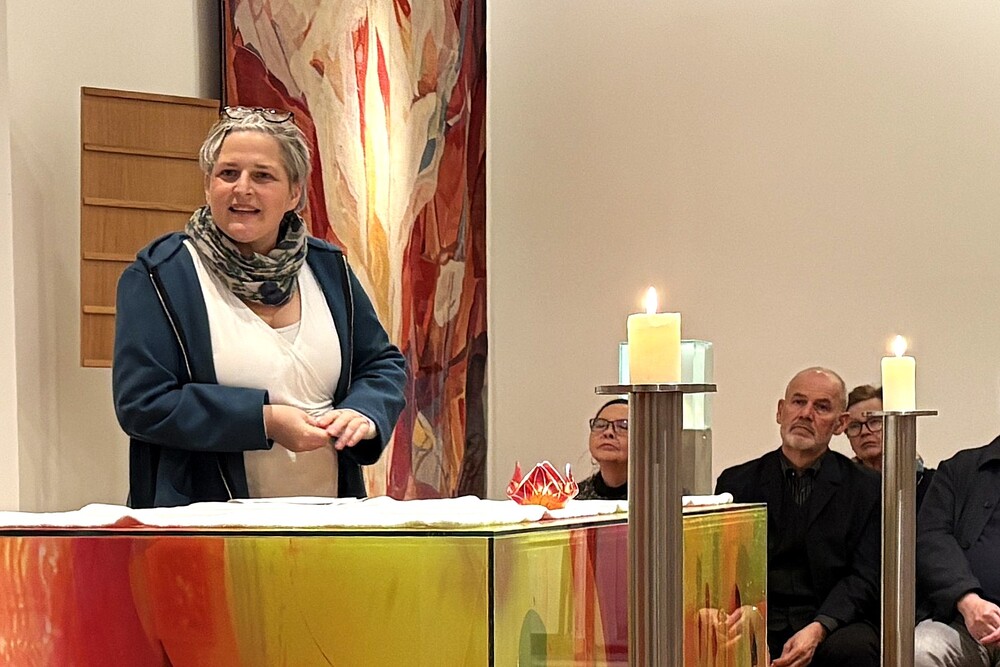 Begrüßung durch Verena Osanna